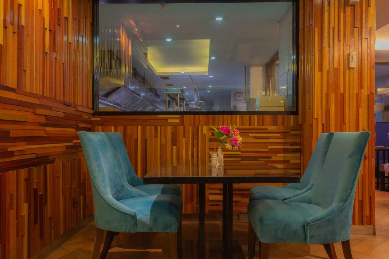 Collection O 7 Hotel Melawai Jakarta Eksteriør bilde
